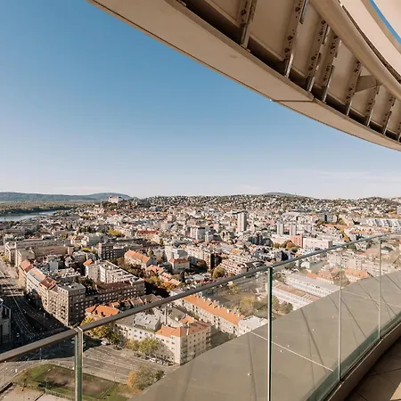 Skau Sky Park Ivory By Zaha Hadid 11 Floor 4 Tower Free Parking Apartamento