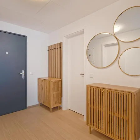 Skau Sky Park Ivory By Zaha Hadid 11 Floor 4 Tower Free Parking *