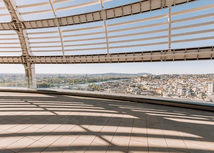 Skau Sky Park Ivory By Zaha Hadid 11 Floor 4 Tower Free Parking * براتسيلافا