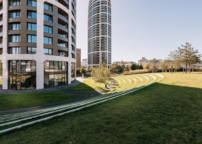 شقة Skau Sky Park Ivory By Zaha Hadid 11 Floor 4 Tower Free Parking براتسيلافا