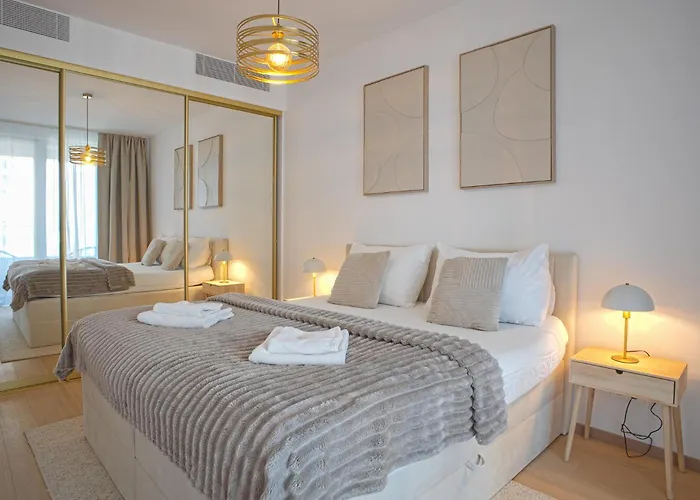 Skau Sky Park Ivory By Zaha Hadid 11 Floor 4 Tower Free Parking شقة